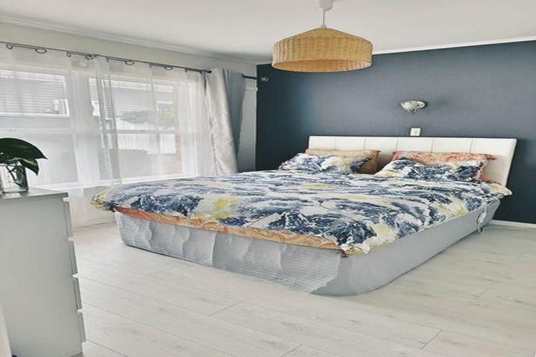 Photo of property in 3/43 Shakespeare Road, Milford, Auckland, 0620