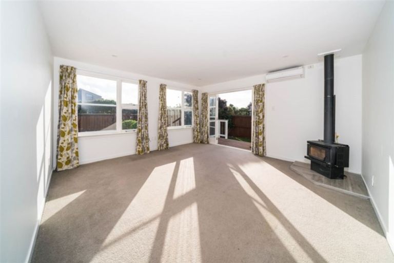 Photo of property in 297 Estuary Road, South New Brighton, Christchurch, 8062