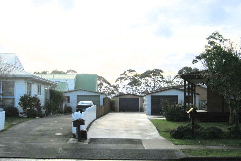 Photo of property in 16a Cromwell Drive, Fitzroy, Hamilton, 3206