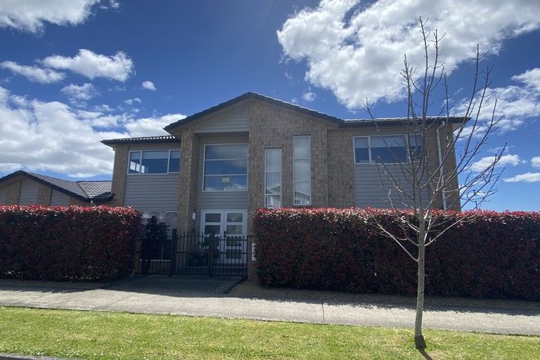 Photo of property in 51 Hughs Way, Flat Bush, Auckland, 2019