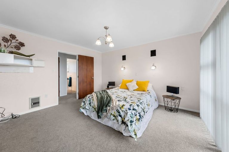 Photo of property in 17 Pukekohatu Street, Waitara, 4320