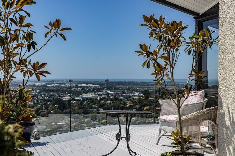 Photo of property in 89 Aotea Terrace, Huntsbury, Christchurch, 8022