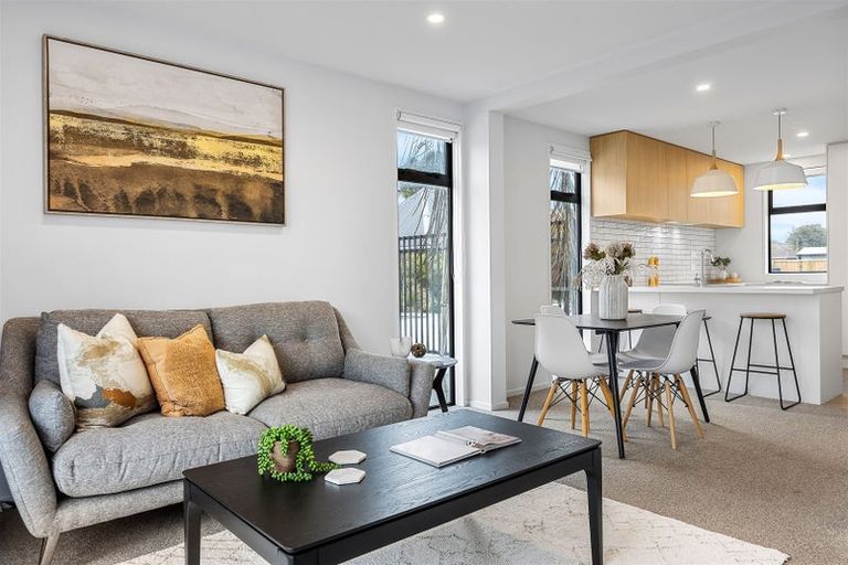 Photo of property in 8/10 New Brighton Road, Shirley, Christchurch, 8061