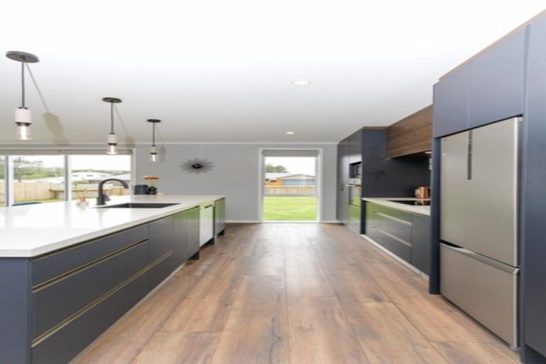 Photo of property in 39 Smith Street, Lepperton, New Plymouth, 4373