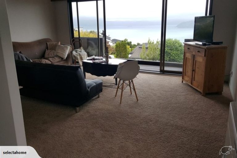 Photo of property in 1/54 Rama Crescent, Khandallah, Wellington, 6035