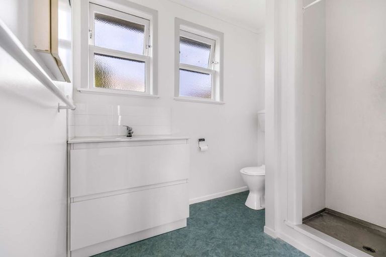 Photo of property in 12 Seddon Street, Glenholme, Rotorua, 3010