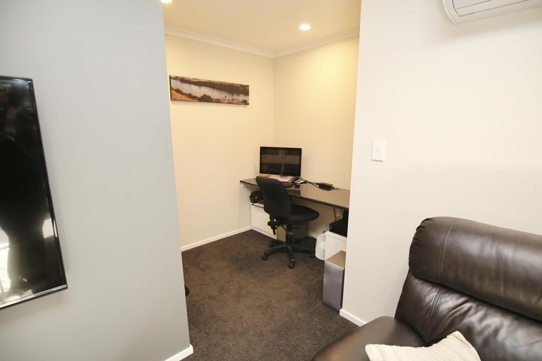 Photo of property in 73 Mataroa Crescent, Flagstaff, Hamilton, 3210