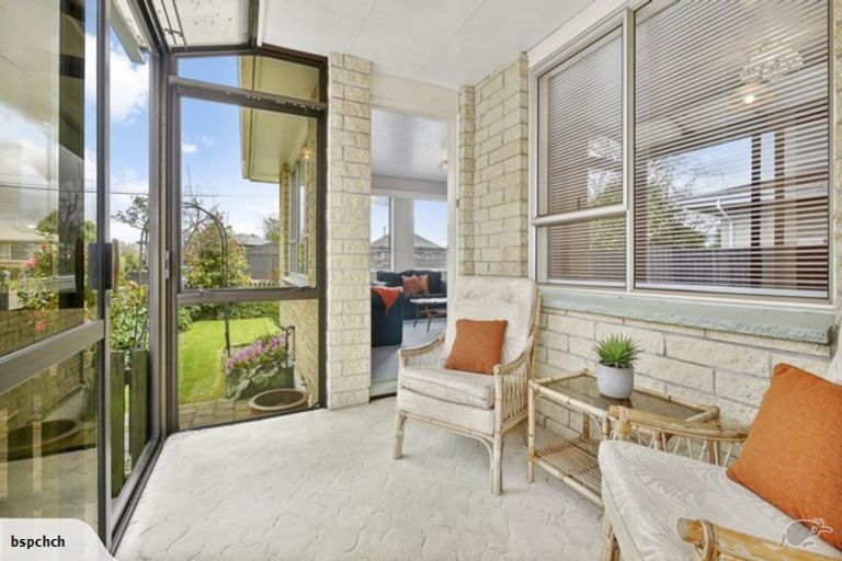 Photo of property in 1/60 Veitches Road, Casebrook, Christchurch, 8051