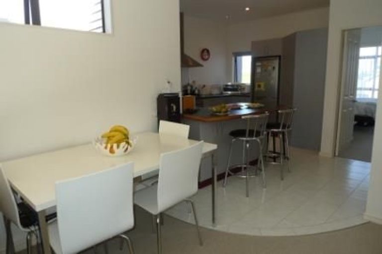 Photo of property in 6b Claverton Grove, Churton Park, Wellington, 6037