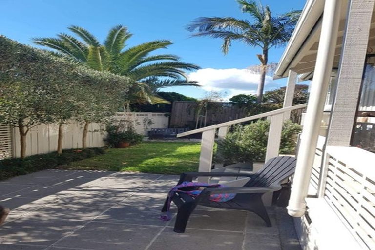 Photo of property in 2/24 Aramoana Avenue, Devonport, Auckland, 0624