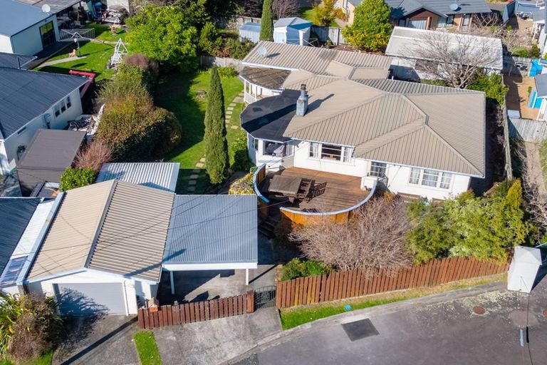 Photo of property in 5 Cunningham Road, Clouston Park, Upper Hutt, 5018