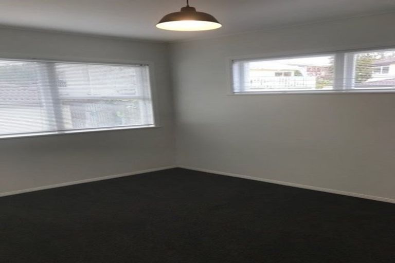Photo of property in 36 O'halloran Road, Howick, Auckland, 2014