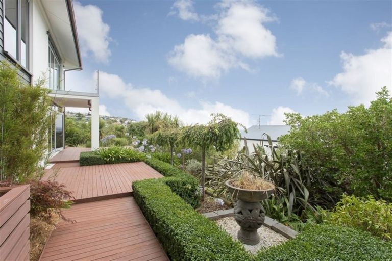 Photo of property in 2 Ti Kouka Eco Lane, Redcliffs, Christchurch, 8081