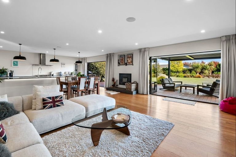 Photo of property in 35 Rossington Drive, West Melton, 7618