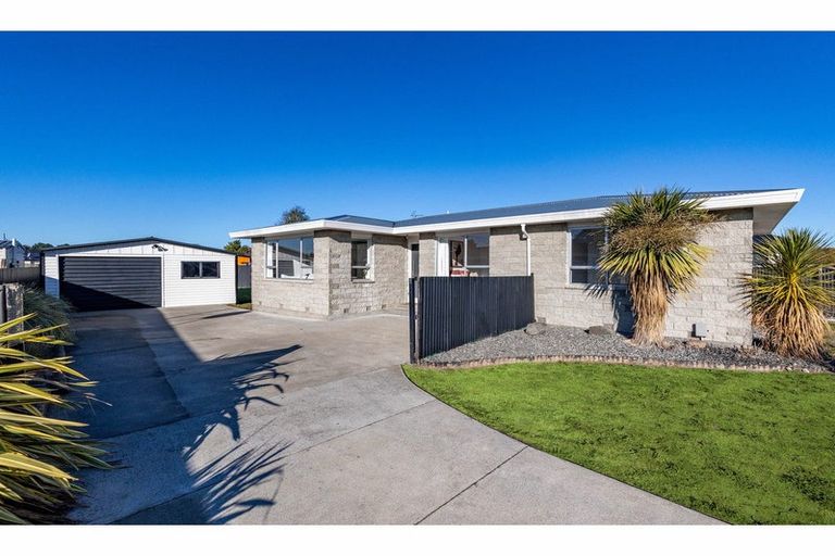Photo of property in 26 Caithness Street, New Brighton, Christchurch, 8083