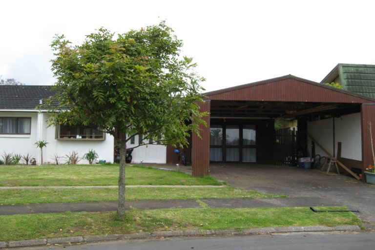 Photo of property in 5 Feltwell Place, Mangere Bridge, Auckland, 2022