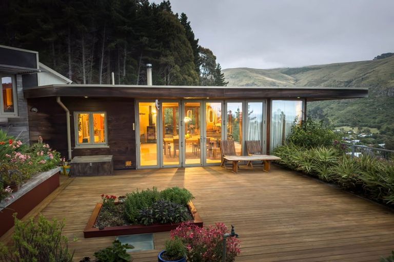 Photo of property in 4 Awaroa Lane, Sumner, Christchurch, 8081