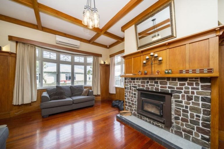 Photo of property in 11 Wilson Street, Hawera, 4610