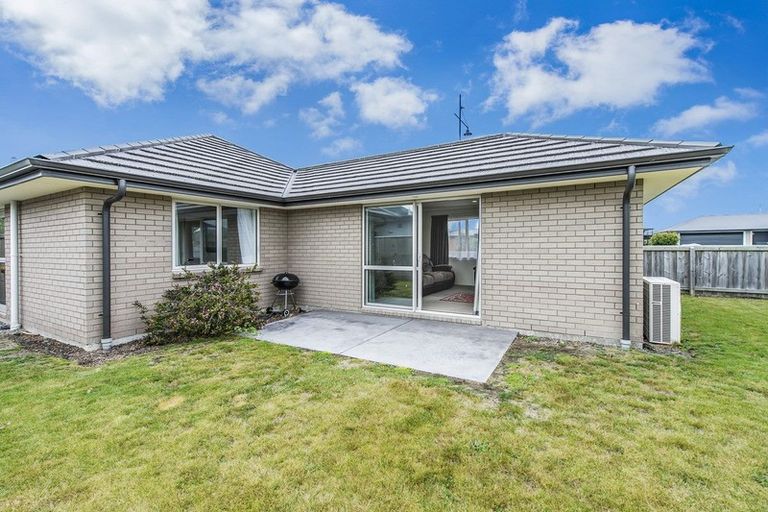 Photo of property in 17 Pakohe Street, Pegasus, 7612