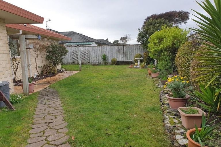 Photo of property in 34 Hadleigh Court, Paraparaumu, 5032