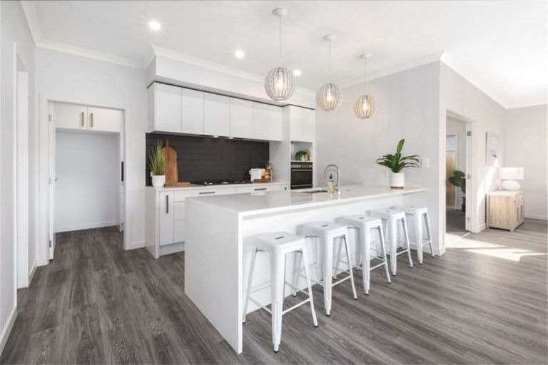 Photo of property in 9 Breakwater Way, Whitby, Porirua, 5024