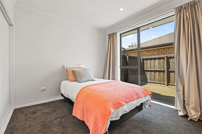 Photo of property in 24 George West Square West, Wigram, Christchurch, 8025