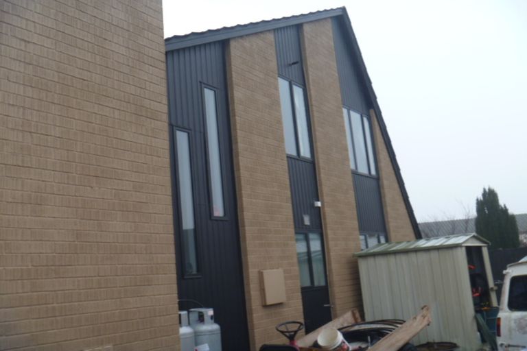 Photo of property in 8 Ellis Street, Alexandra, 9320