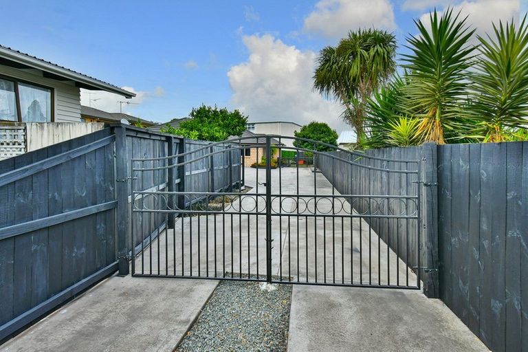 Photo of property in 4a Shirley Avenue, Papakura, 2110