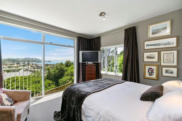 Photo of property in 79 Mantell Street, Seatoun, Wellington, 6022