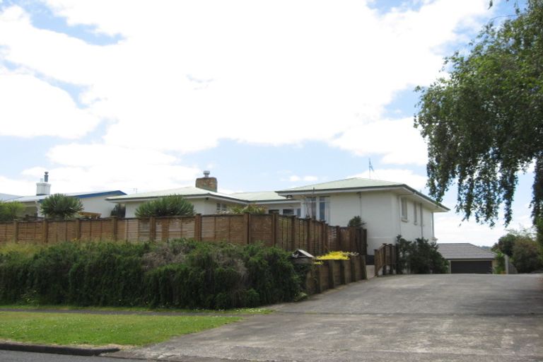 Photo of property in 12 Emsworth Court, Pukekohe, 2120