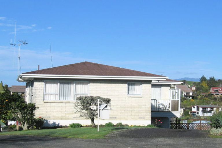 Photo of property in 12 Beaumaris Place, Dinsdale, Hamilton, 3204