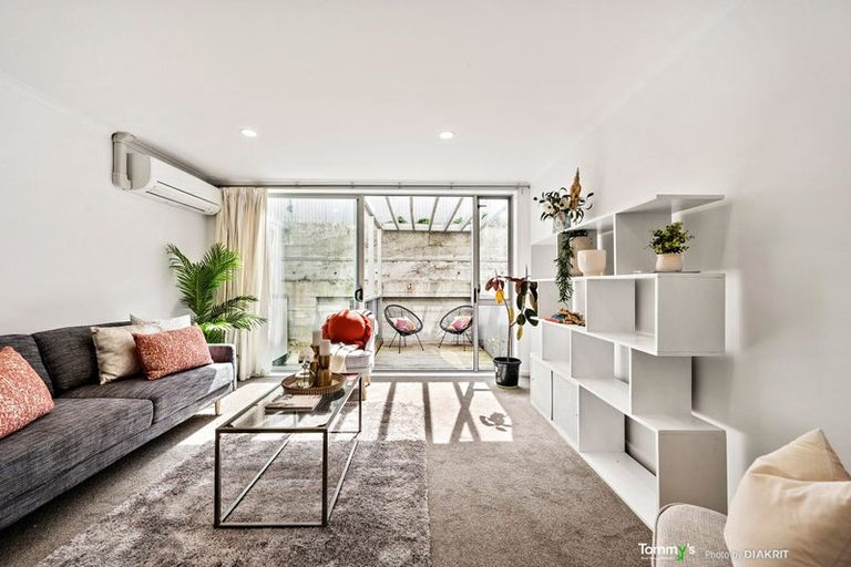 Photo of property in 28/37 Daniell Street, Newtown, Wellington, 6021