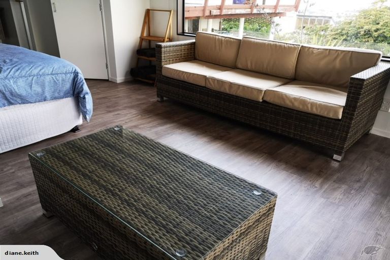 Photo of property in 22 Havelock Road, Hospital Hill, Napier, 4110