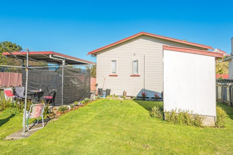 Photo of property in 8 Terrace Street, Aramoho, Whanganui, 4500