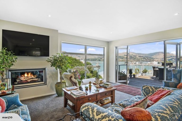 Photo of property in 1 Simeon Quay, Lyttelton, 8082