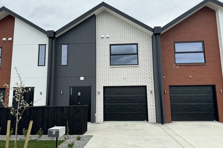 Photo of property in 9 Mccahon Lane, Rolleston, 7615