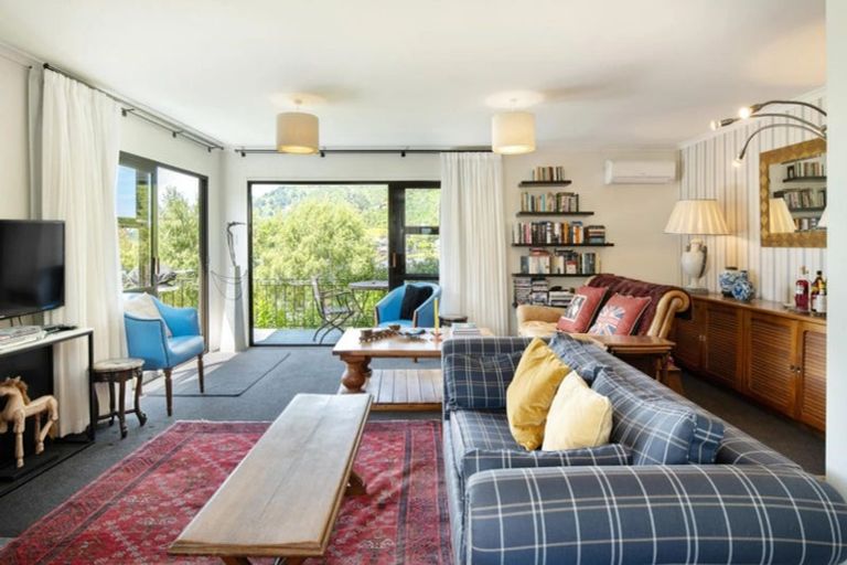 Photo of property in 247a Waikawa Road, Waikawa, Picton, 7220