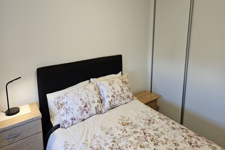 Photo of property in 23 Manarini Road, Westgate, Auckland, 0614
