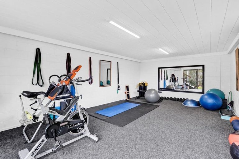 Photo of property in 13a Karamea Street, Whalers Gate, New Plymouth, 4310