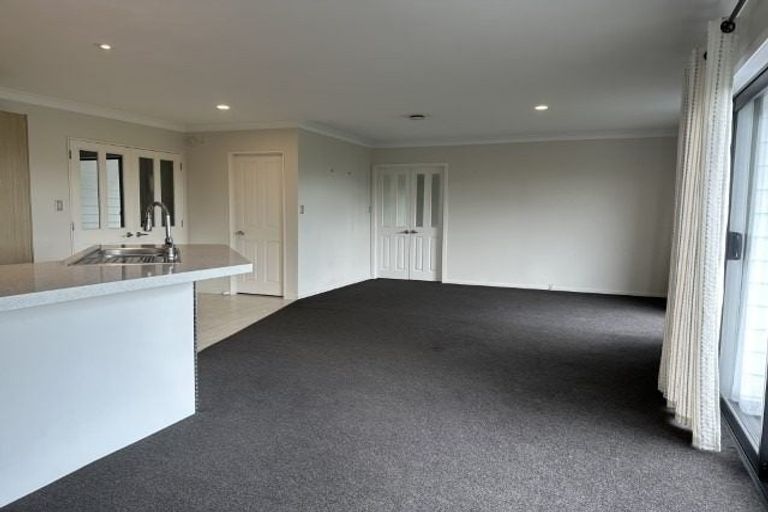 Photo of property in 6 Oakridge Place, Tauriko, Tauranga, 3110