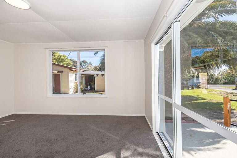 Photo of property in 2 Shelswell Street, Westport, 7825