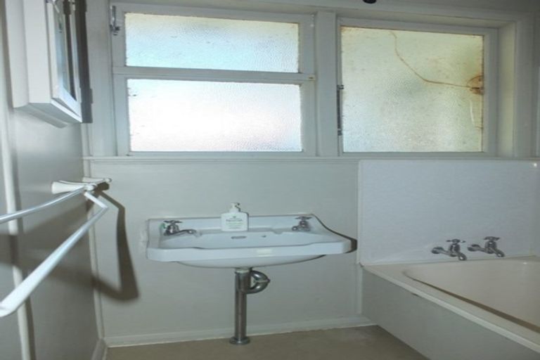 Photo of property in 58 Main Road, Kauri, Kamo, 0185