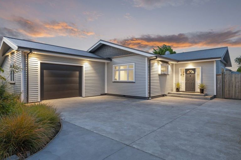Photo of property in 55 Jeffreys Road, Fendalton, Christchurch, 8052