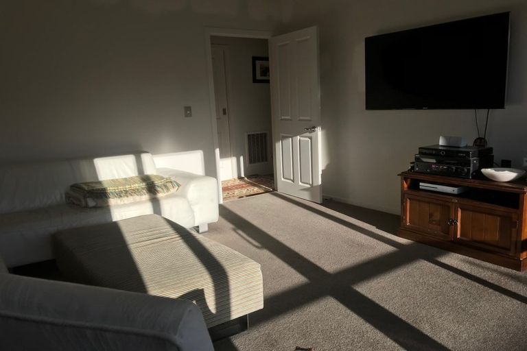 Photo of property in 77 Te Puia Drive, Aotea, Porirua, 5024