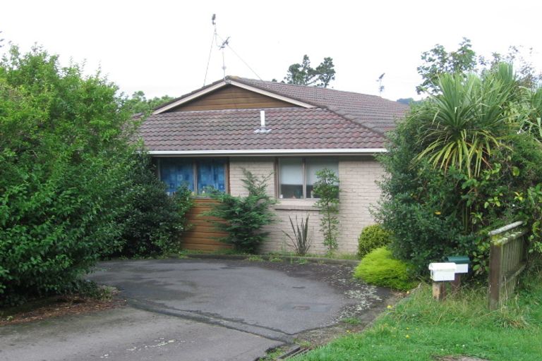 Photo of property in 1 Tree Top Lane, Paparangi, Wellington, 6037