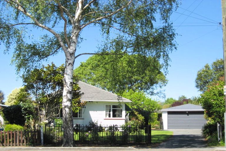Photo of property in 349 Wairakei Road, Burnside, Christchurch, 8053