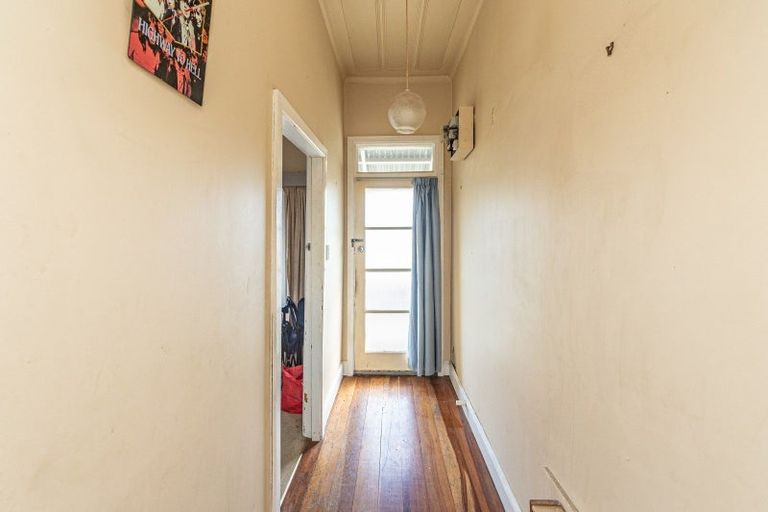 Photo of property in 4 Lowther Street, Whanganui, 4500