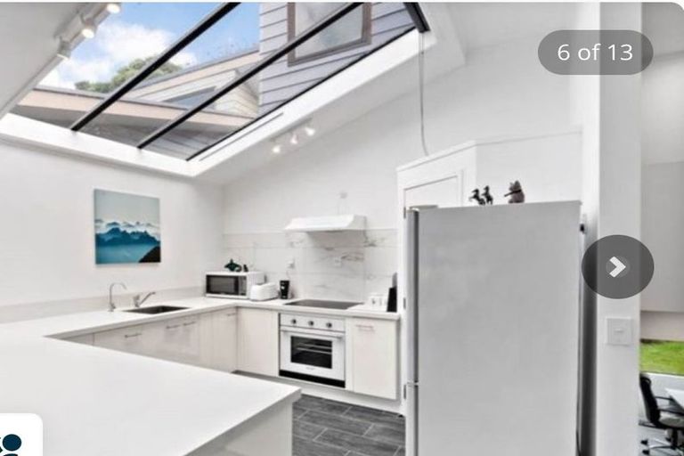 Photo of property in 2/685 East Coast Road, Browns Bay, Auckland, 0630