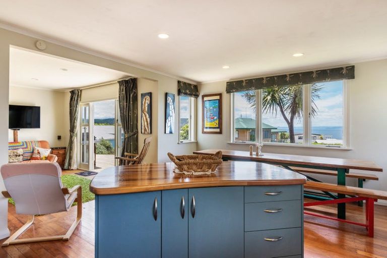 Photo of property in 23 Turangitukua Terrace, Kuratau, Turangi, 3381