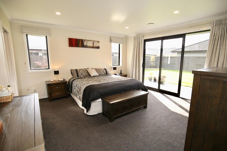 Photo of property in 73 Mataroa Crescent, Flagstaff, Hamilton, 3210